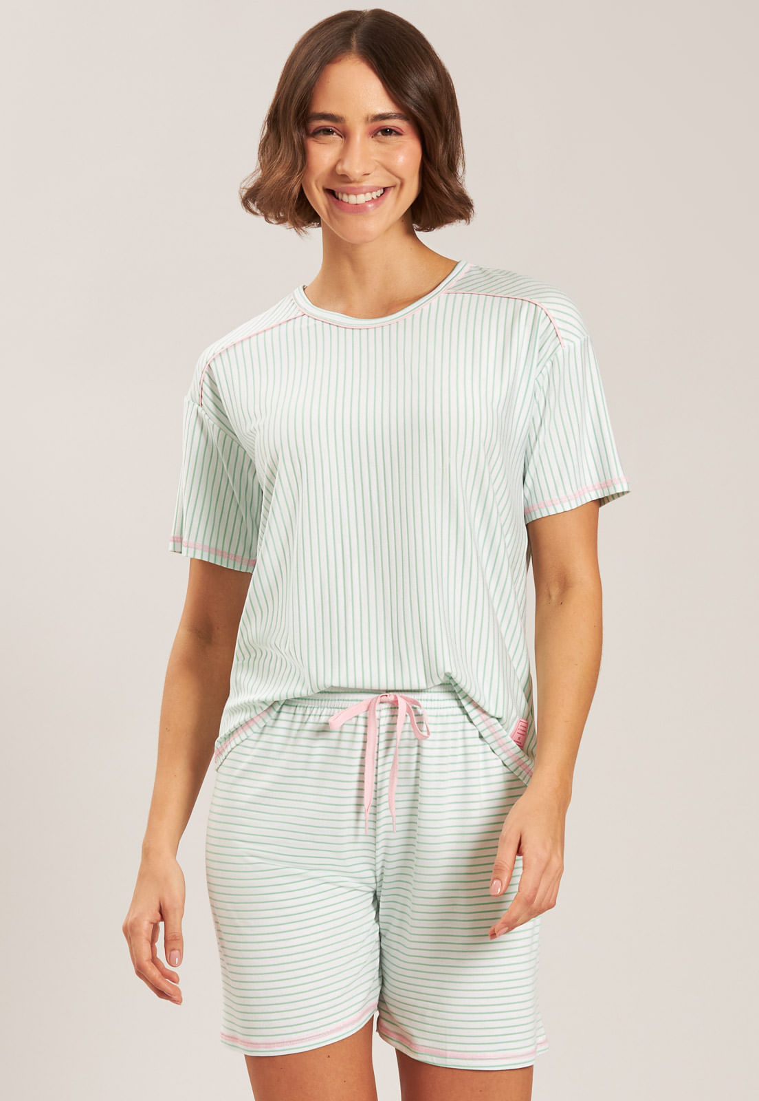 pijama-curto-com-meia-coxa-de-viscose-listrada-baunilha-b0155-21261_1
