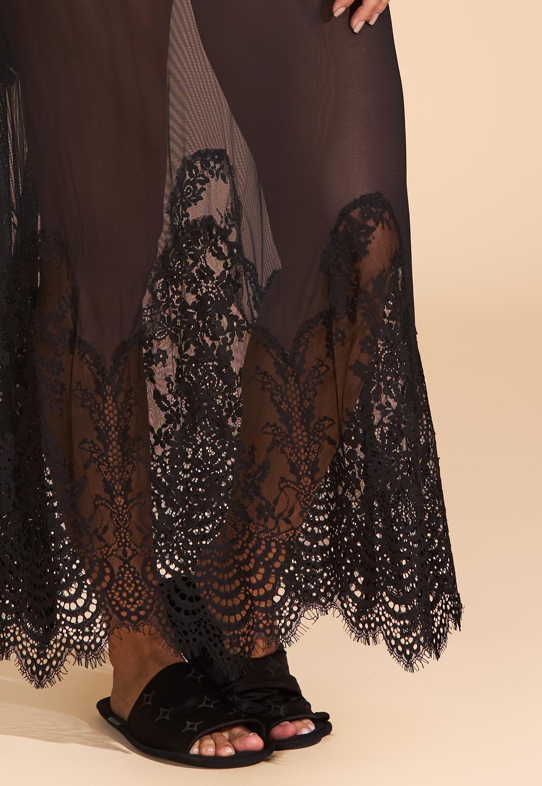 18788-camisola-longa-tule-e-renda-prime-preto-42-PRETO_2