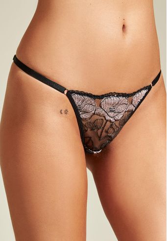 String Recco Fio de Renda e Guippure