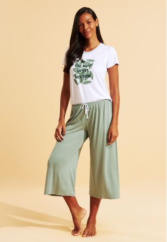 Pijama Recco Manga Curta com Pantacourt de Viscose Stretch