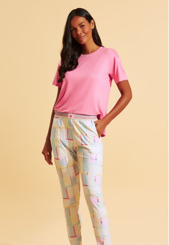 Pijama Recco Manga Curta e Calça de Viscose Stretch