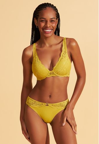 Sutiã Com Bojo e Com Aro De Renda Recco