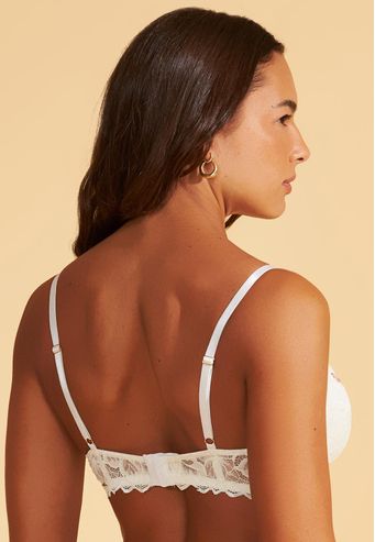 Sutiã Com Bojo e Com Aro de Renda Com Bordado Recco