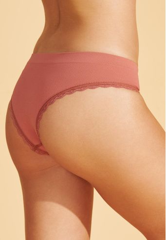 Calcinha Tanga sem Costura com Renda Recco