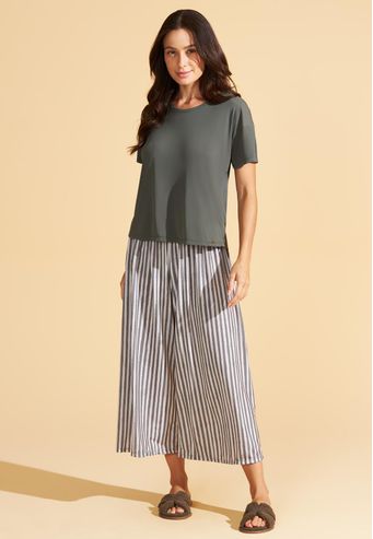 Pijama Recco Com Calça Midi de Microfibra