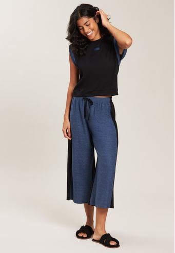 Pijama Baunilha Regata de Algodão Com Elastano e Moletinho