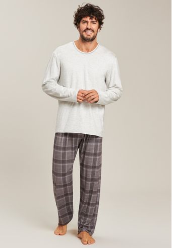 Pijama Baunilha Longo de Viscose e New Skin