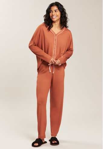 Pijama Baunilha Aberto Longo de Viscose Stretch