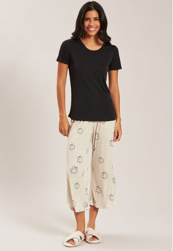 Pijama Manga Curta Com Pantacourt De Microfibra Baunilha